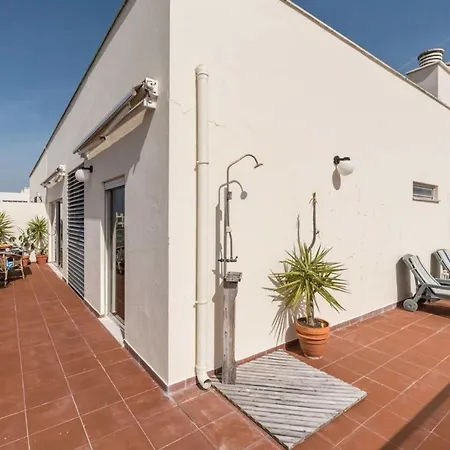 Beautiful 1 Bedroom With Stunning View