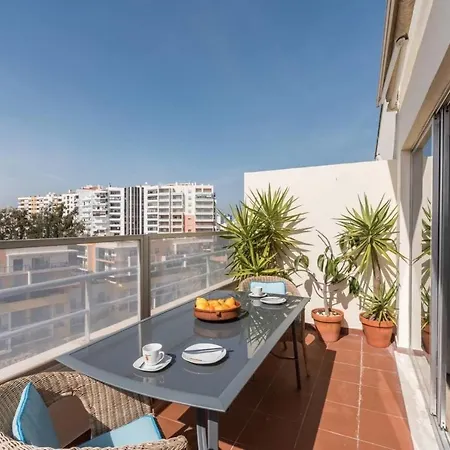 Beautiful 1 Bedroom With Stunning View Apartment Portimao