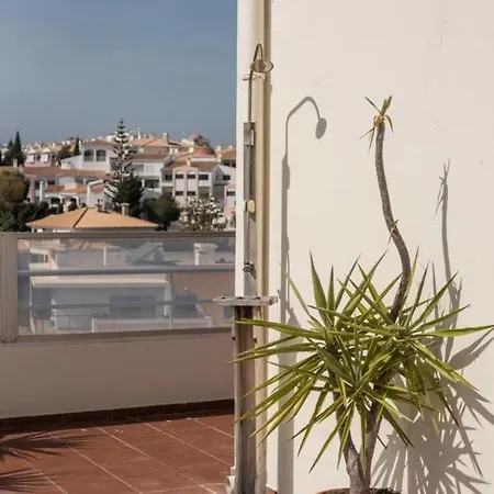 Beautiful 1 Bedroom With Stunning View